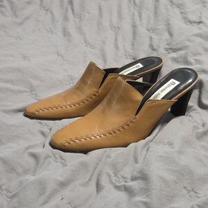 Etienne Aigner Protege Leather Carmel Mules 8.5 western boho 90s NEW
